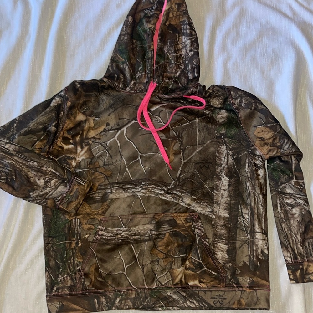 RealTree - Large - Picture 1 of 7